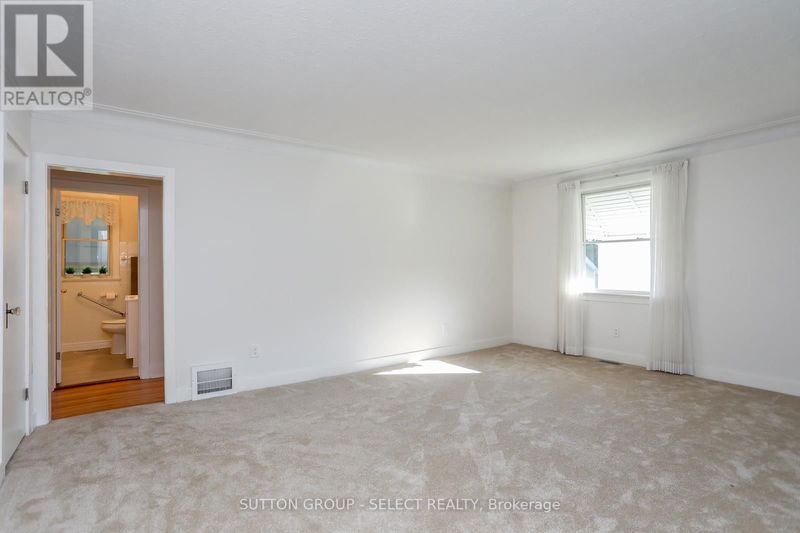 1866 Avalon Street  London, N5W3G8 | Image 9