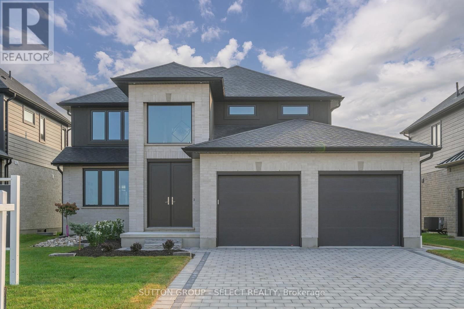 118 TIMBERWALK TRAIL Image 1