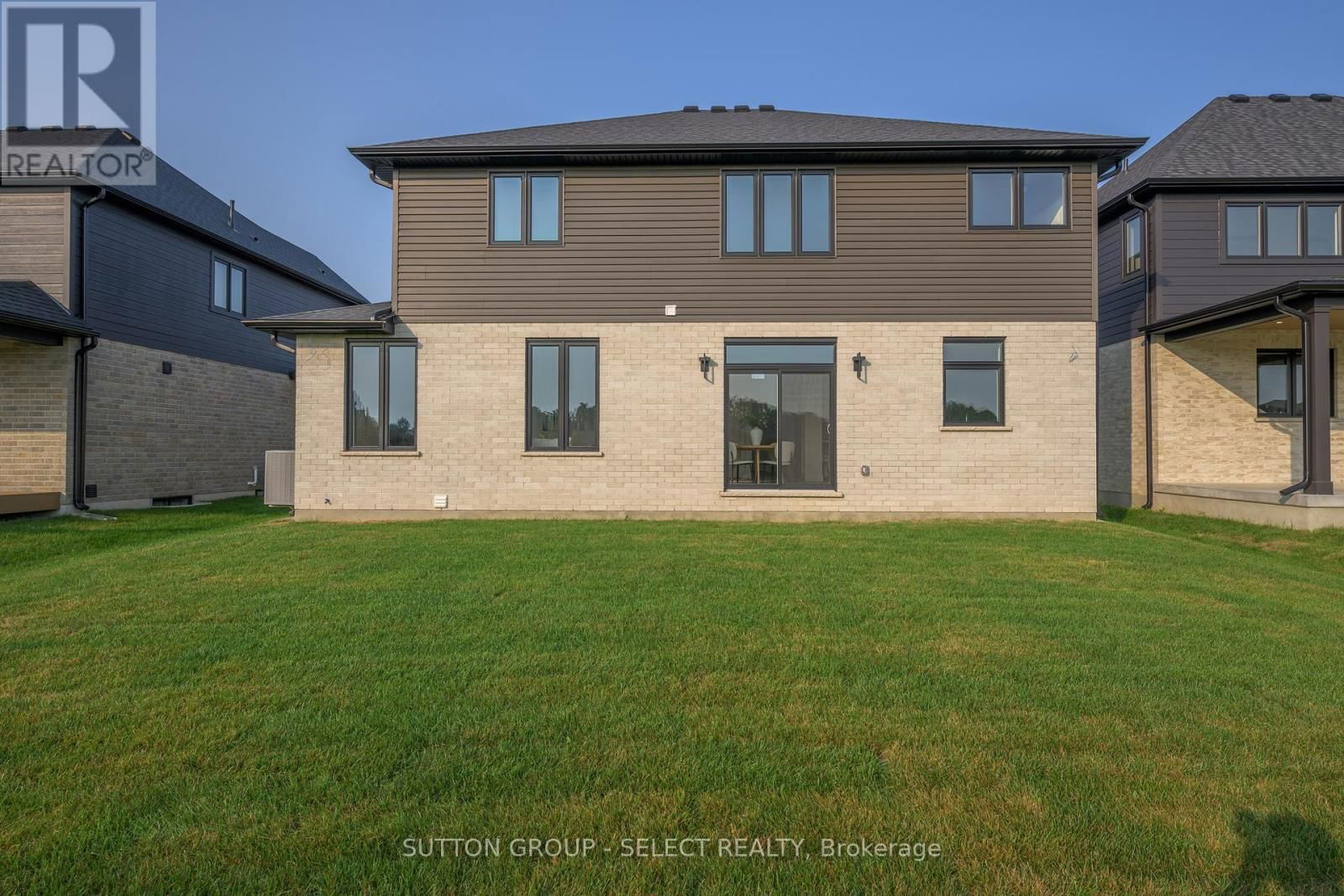 118 TIMBERWALK TRAIL Image 4