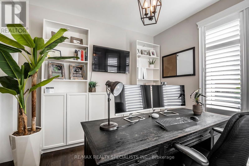 70 MEEK Avenue  Mono, L9W6W9 | Image 5