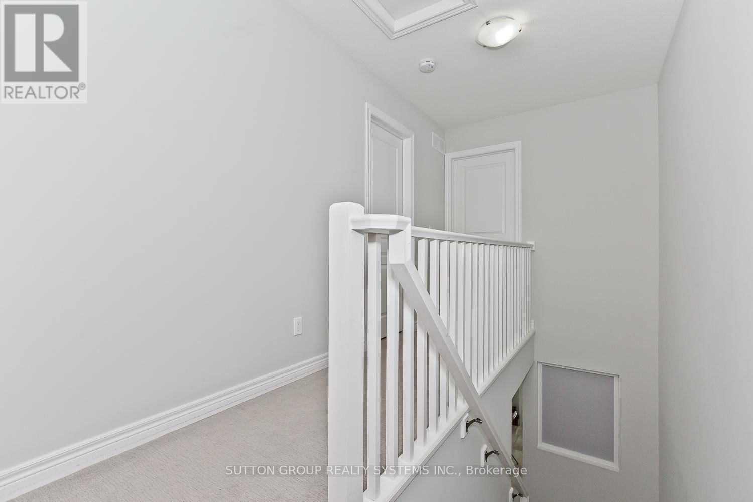 50 - 7768 ASCOT CIRCLE Image 18