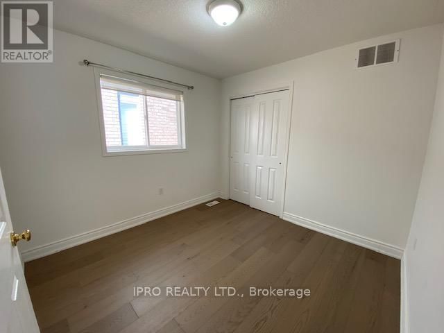 50 BRIAROSE PLACE Image 12