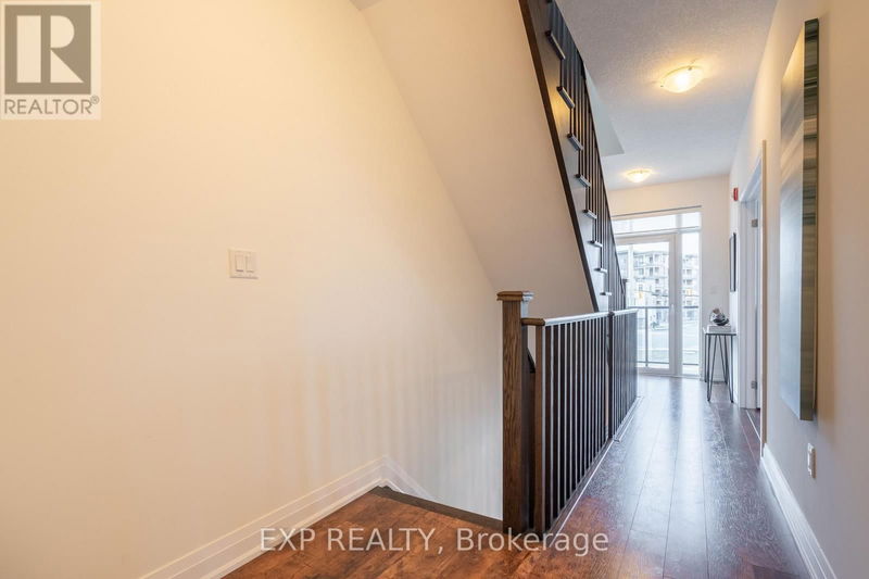 4 Concord Place  Grimsby, L3M0G7 | Image 22