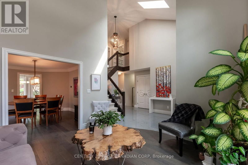 90 Carriage Hill Drive  London, N5X3W9 | Image 7