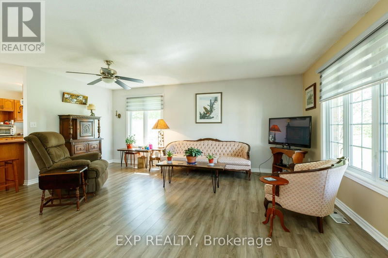 4700 Old Walnut Road  Brooke-Alvinston (Brooke Alvinston), N0M2S0 | Image 11