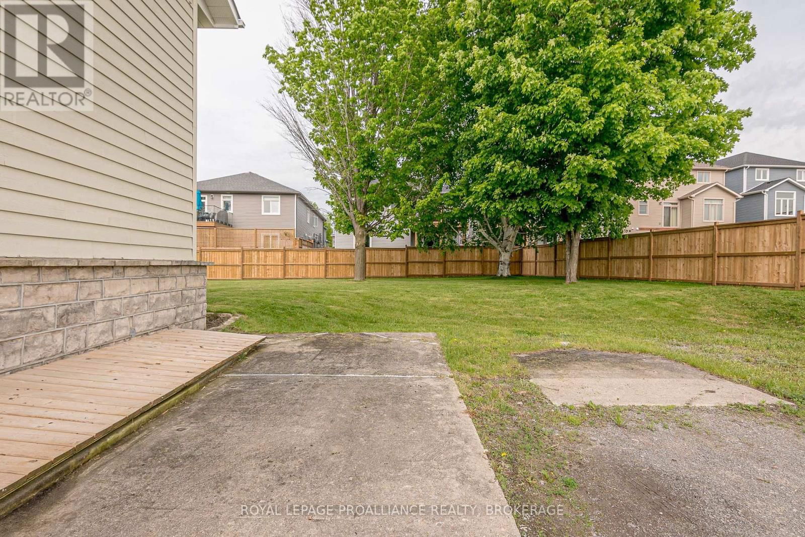 1311 TURNBULL WAY Image 37