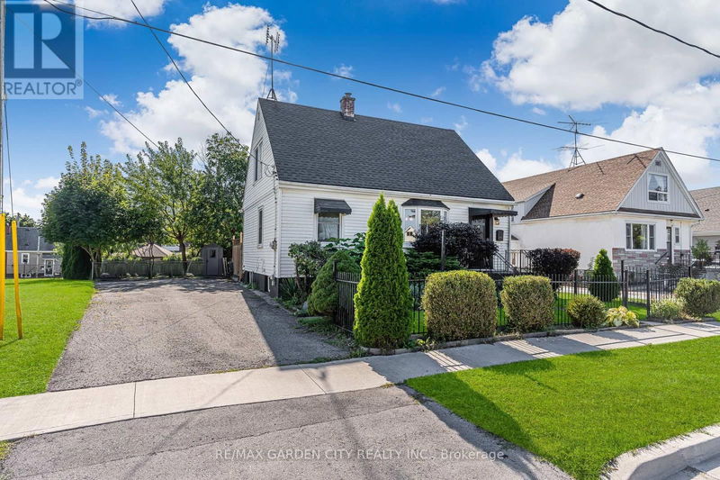 9 Foley Crescent  Thorold (Thorold Downtown), L2V2K7 | Image 2