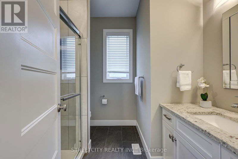 265 1/2 Harris Street  Ingersoll, N5C1Y5 | Image 5