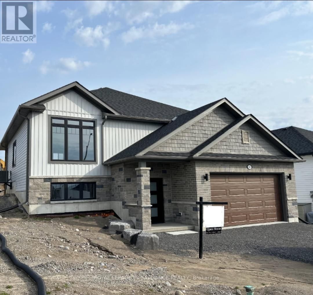 40 ROSEWOOD DRIVE Image 1