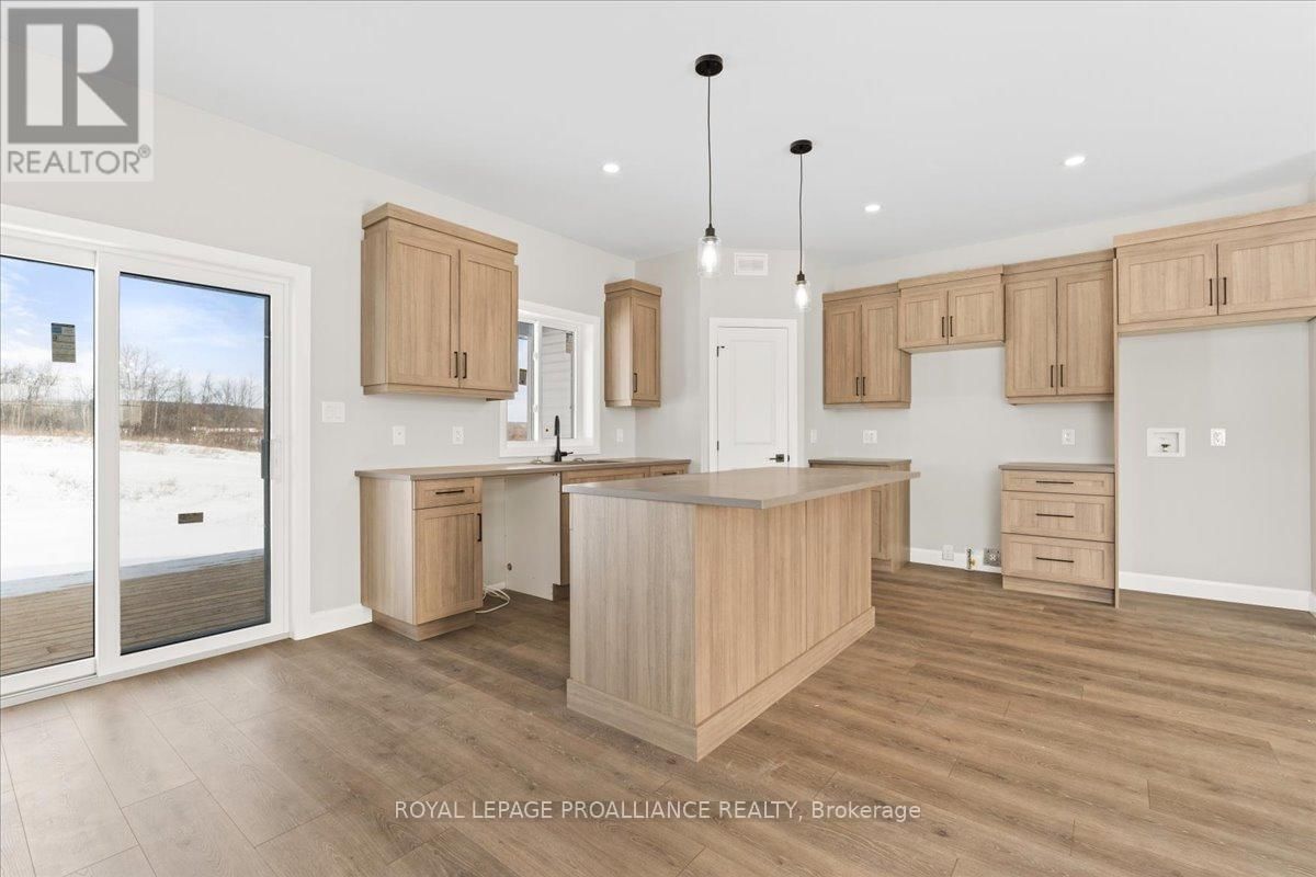 40 ROSEWOOD DRIVE Image 10