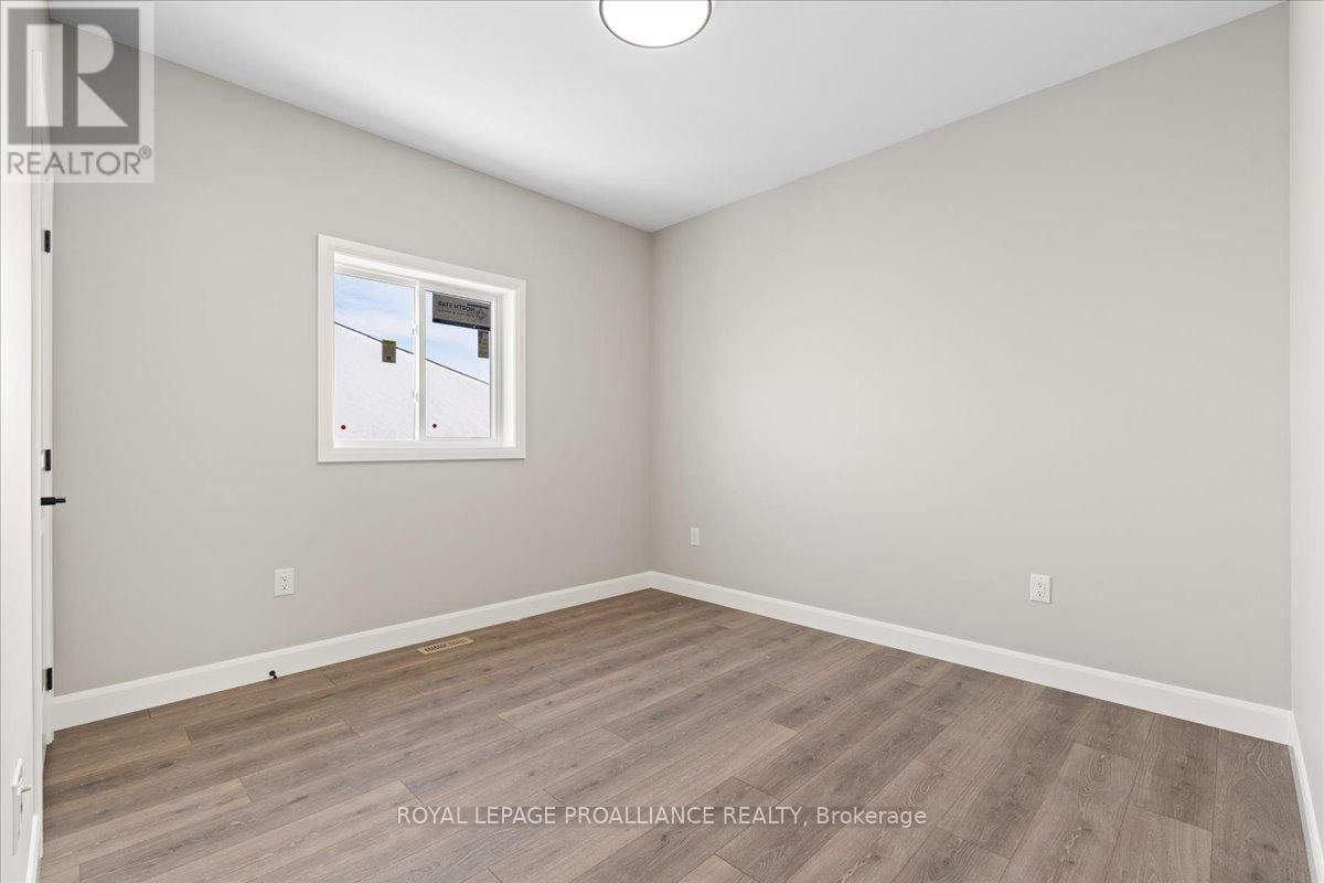 40 ROSEWOOD DRIVE Image 29