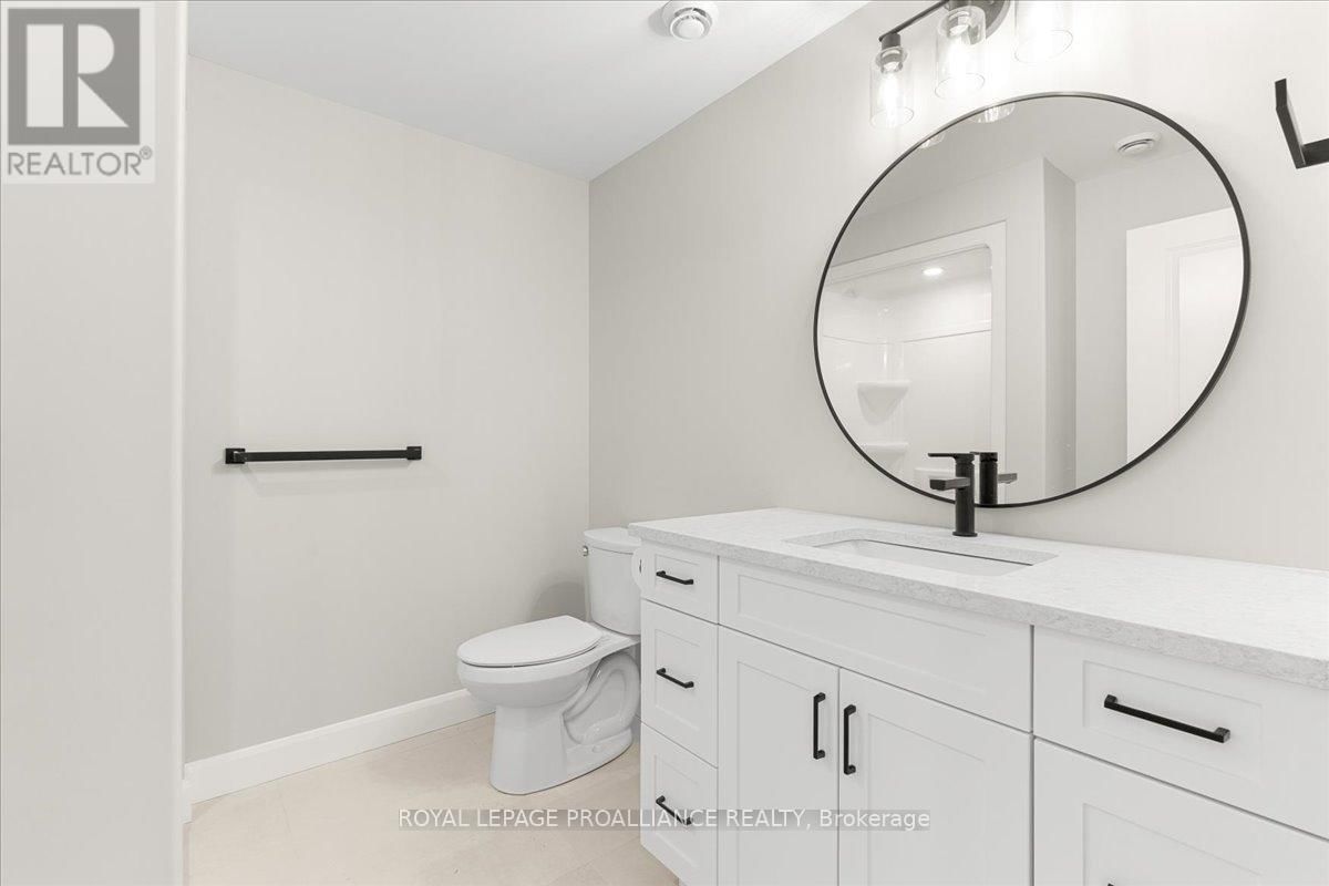 40 ROSEWOOD DRIVE Image 36