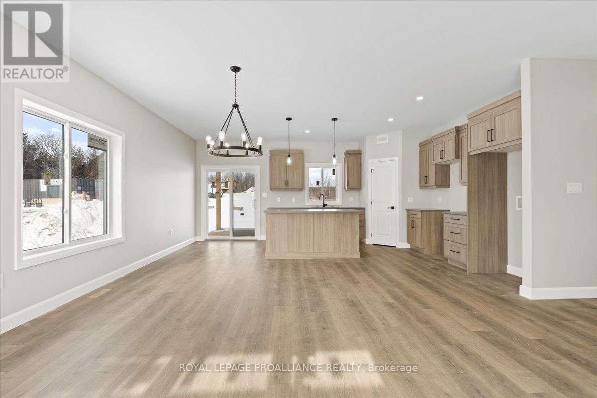 40 ROSEWOOD DRIVE Image 9