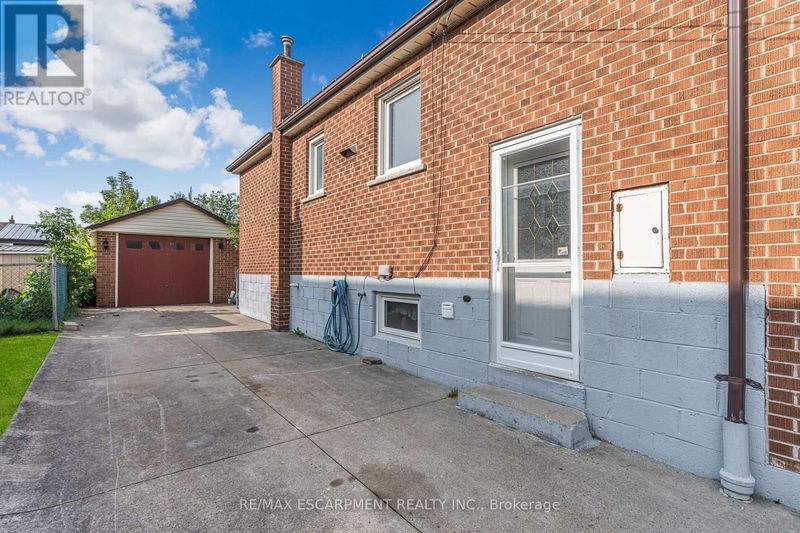 280 Montrose Avenue  Hamilton (Rosedale), L8K4Z6 | Image 6