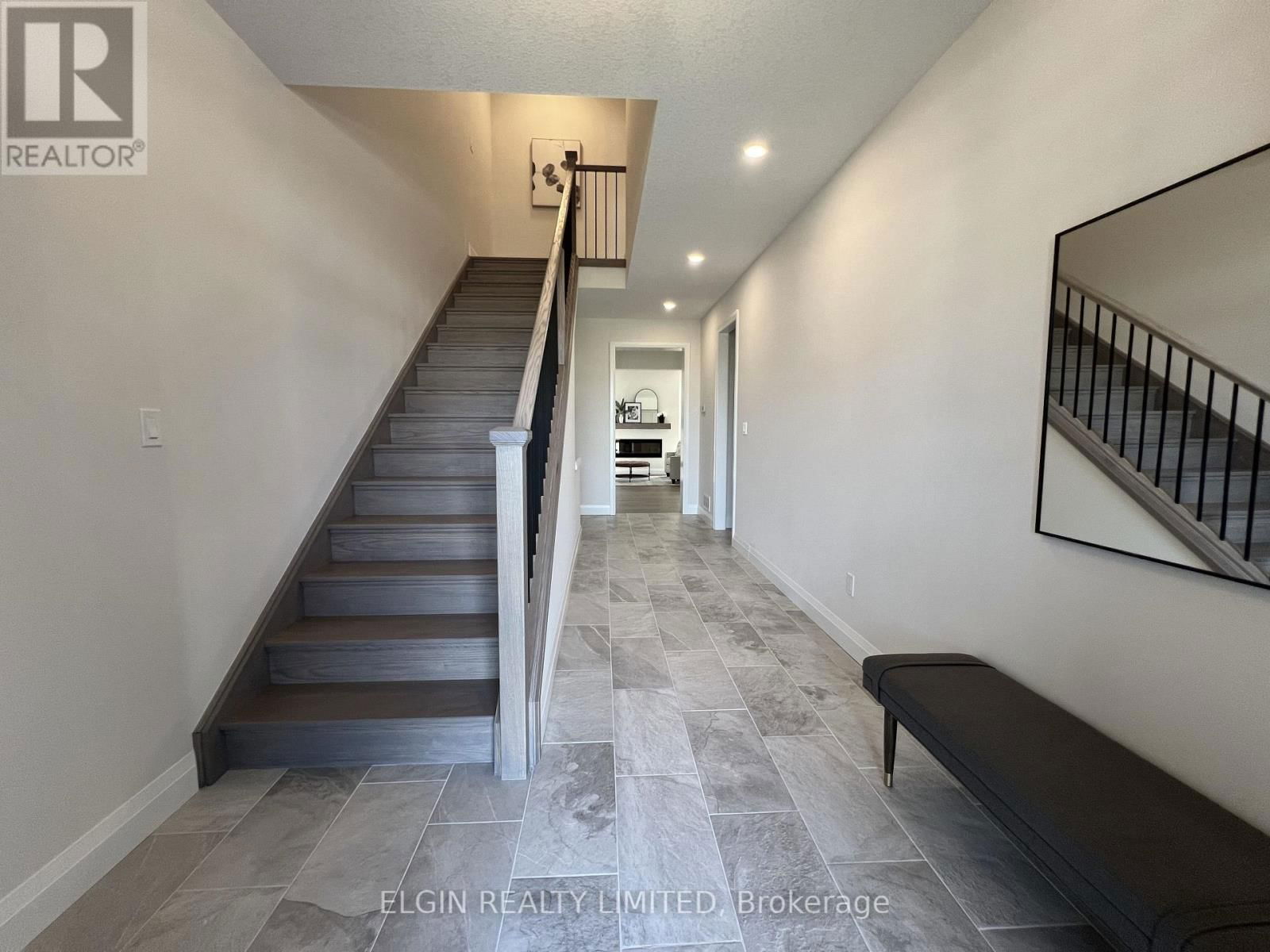 37-49 ROYAL DORNOCH DRIVE Image 6