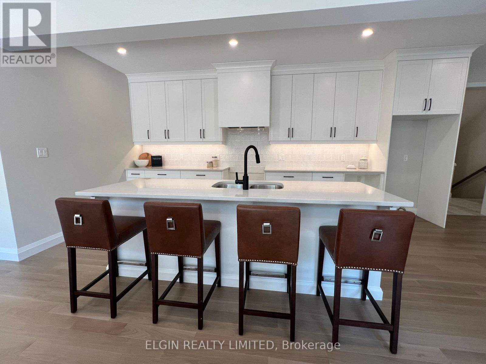 37-49 ROYAL DORNOCH DRIVE Image 9