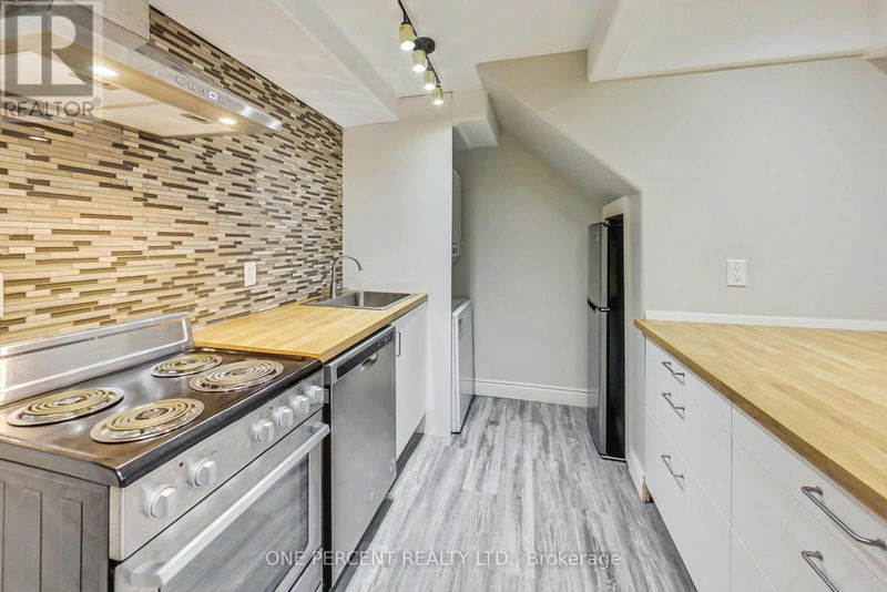 23 Grove Street  Hamilton (Corktown), L8N1P4 | Image 23