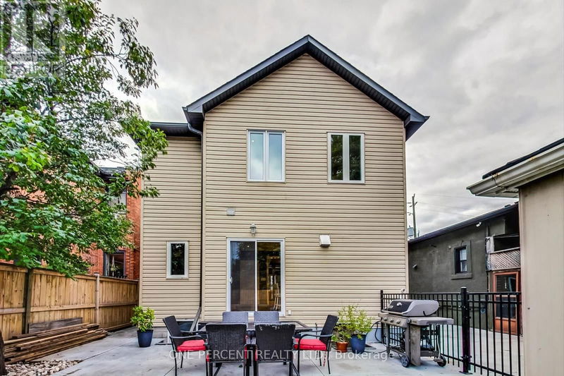 23 Grove Street  Hamilton (Corktown), L8N1P4 | Image 30