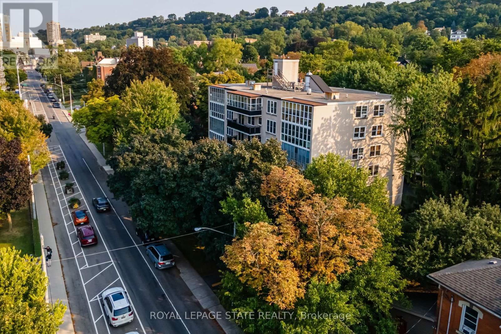 301 - 69 HERKIMER STREET Image 3