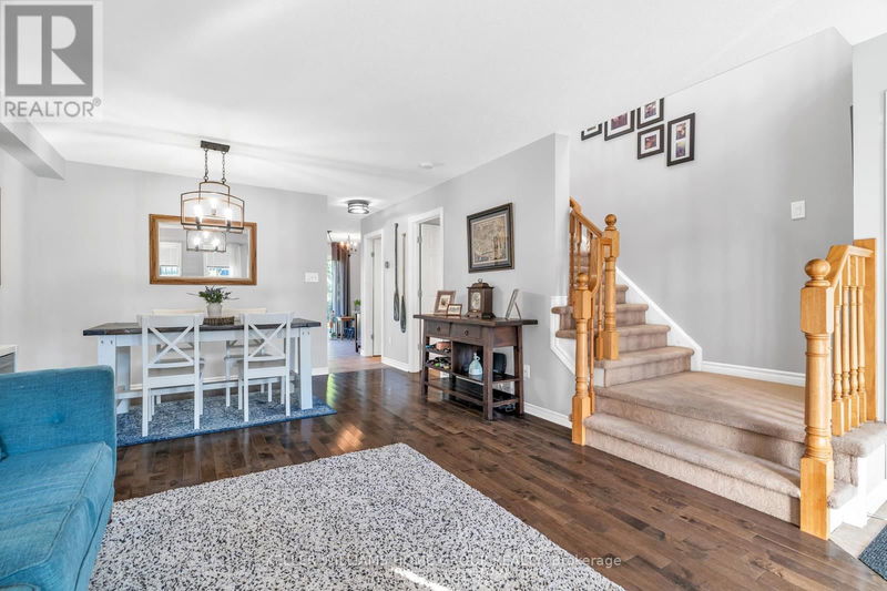 40 Pettitt Drive  Guelph (Grange Hill East), N1E0A7 | Image 5