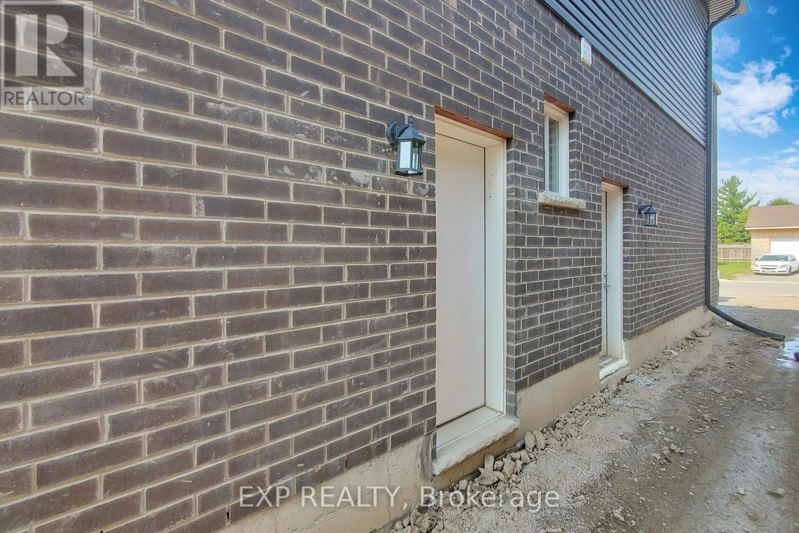 127 LAUGHER AVENUE Image 38