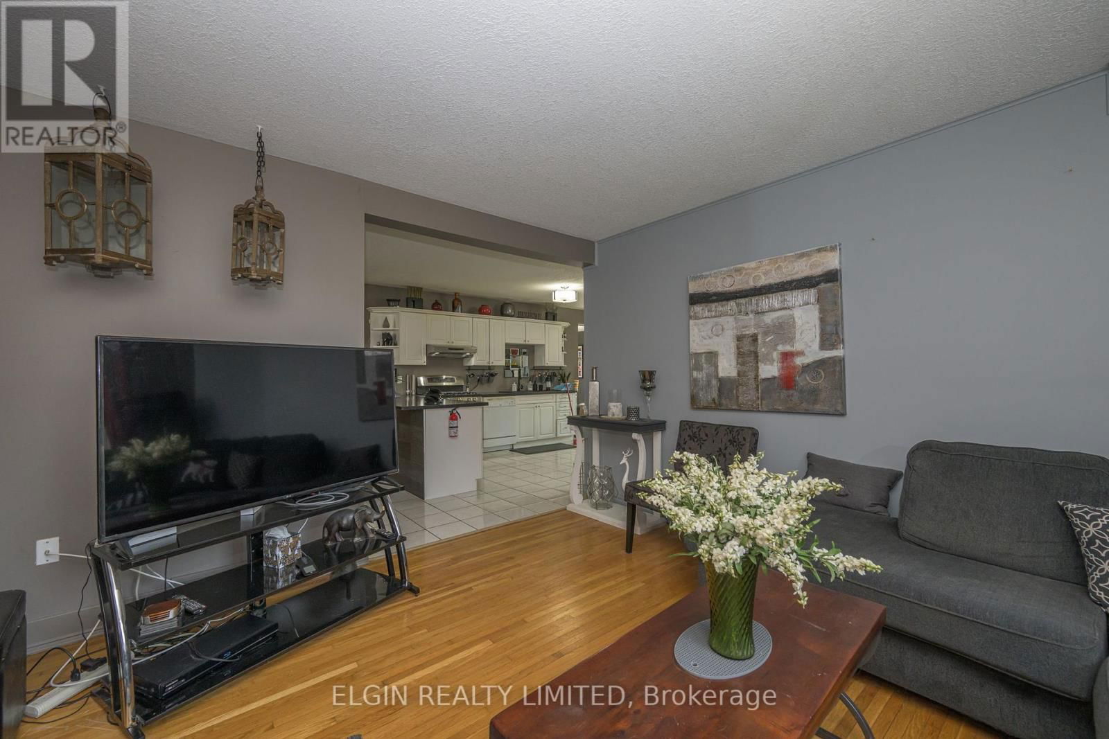 27 FAIRVIEW AVENUE Image 5