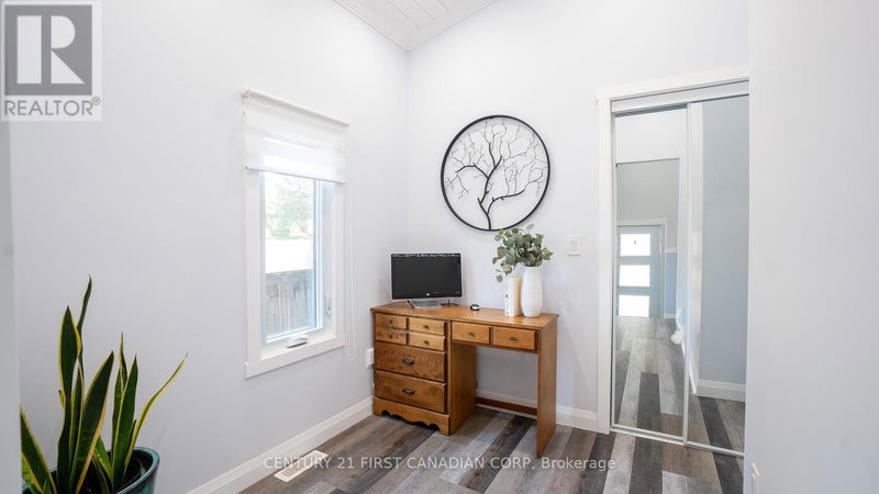 605 Lakeshore Road  Sarnia, N7V2S8 | Image 27