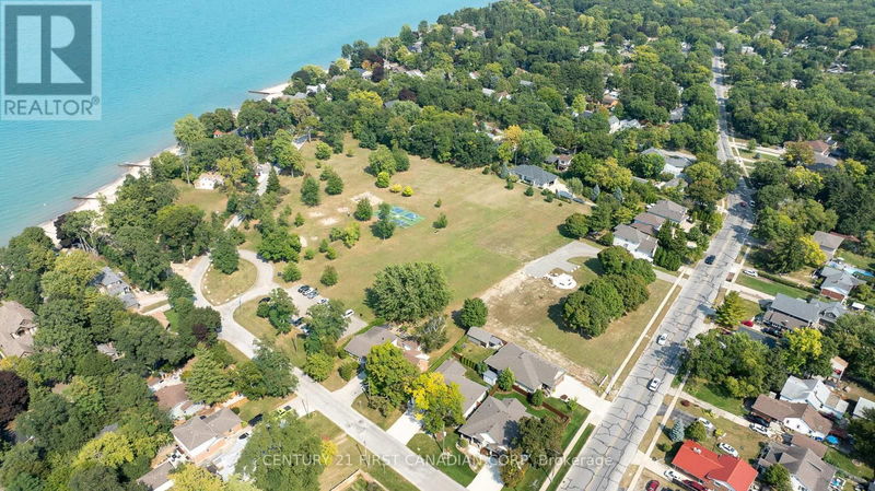 605 Lakeshore Road  Sarnia, N7V2S8 | Image 3