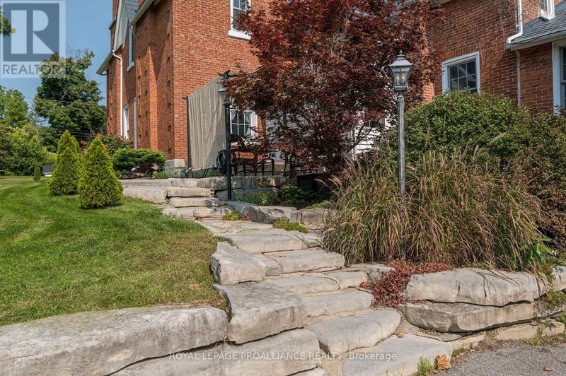 232 Dundas Street West Greater Napanee, K7R2A8 | Image 37