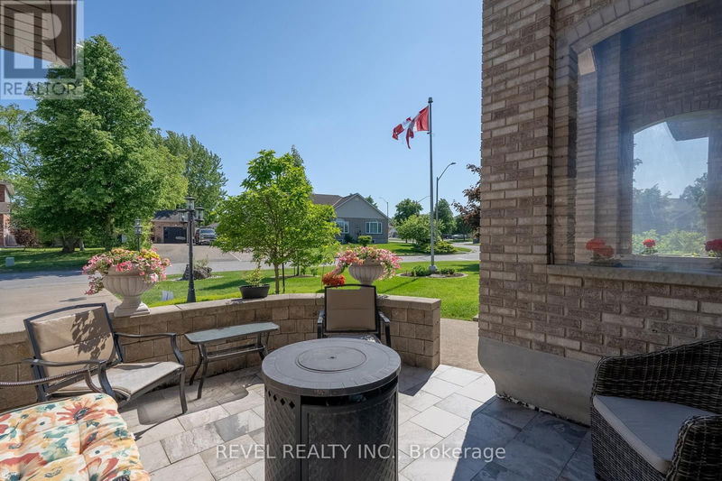 40 Bartok Crescent  Port Colborne, L3K6B5 | Image 5