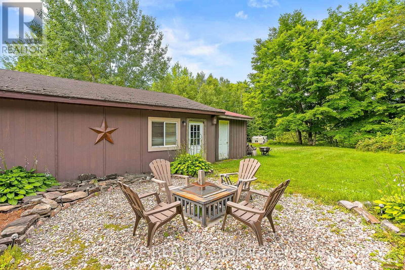 1037 Kernohan Farm Trail  Minden Hills, K0M2K0 | Image 8