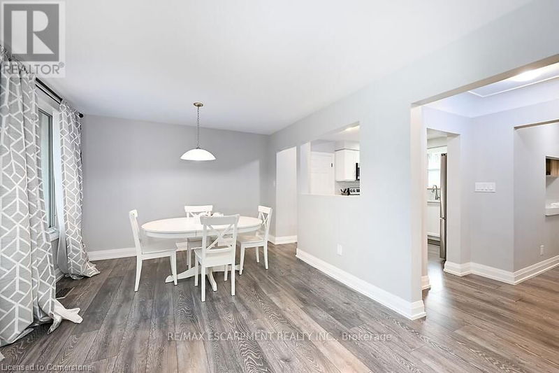 197 Green Road  Hamilton (Stoney Creek), L8E2A4 | Image 2