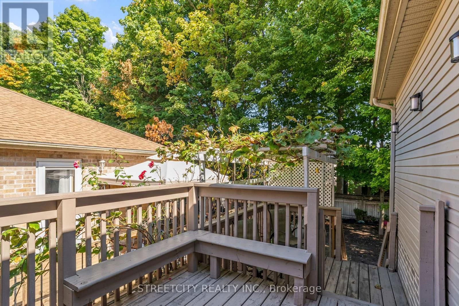 131 BRIDLE PATH Image 30