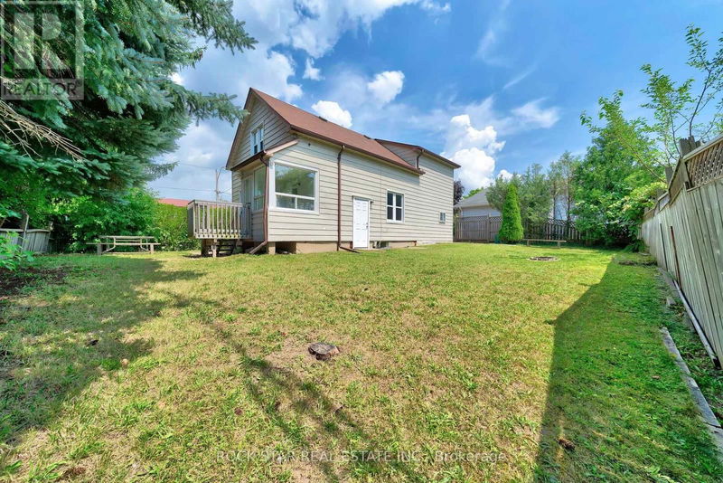 227 Fairway Road North Kitchener, N2A2N7 | Image 29