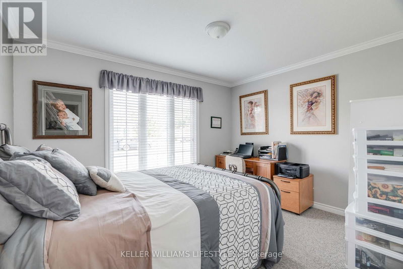 26 Bond Street  Strathroy-Caradoc (SE), N7G3L3 | Image 25