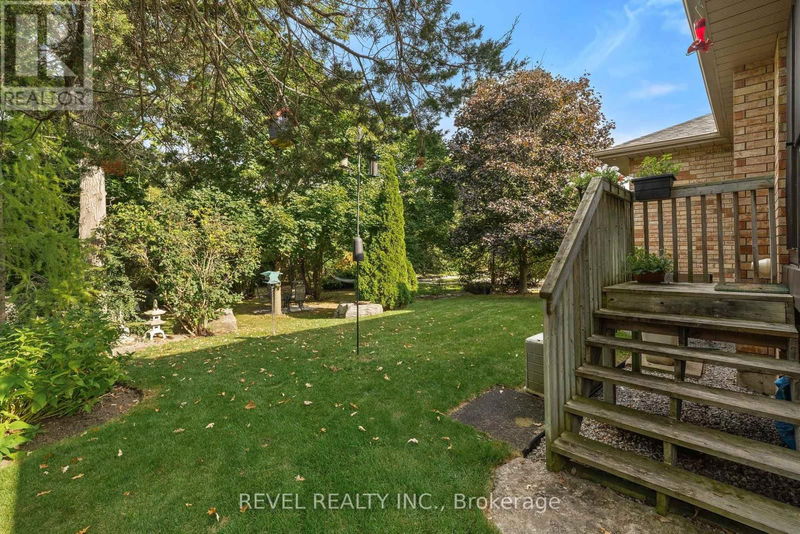 17 Island Bay Drive  Kawartha Lakes (Bobcaygeon), K0M1A0 | Image 32