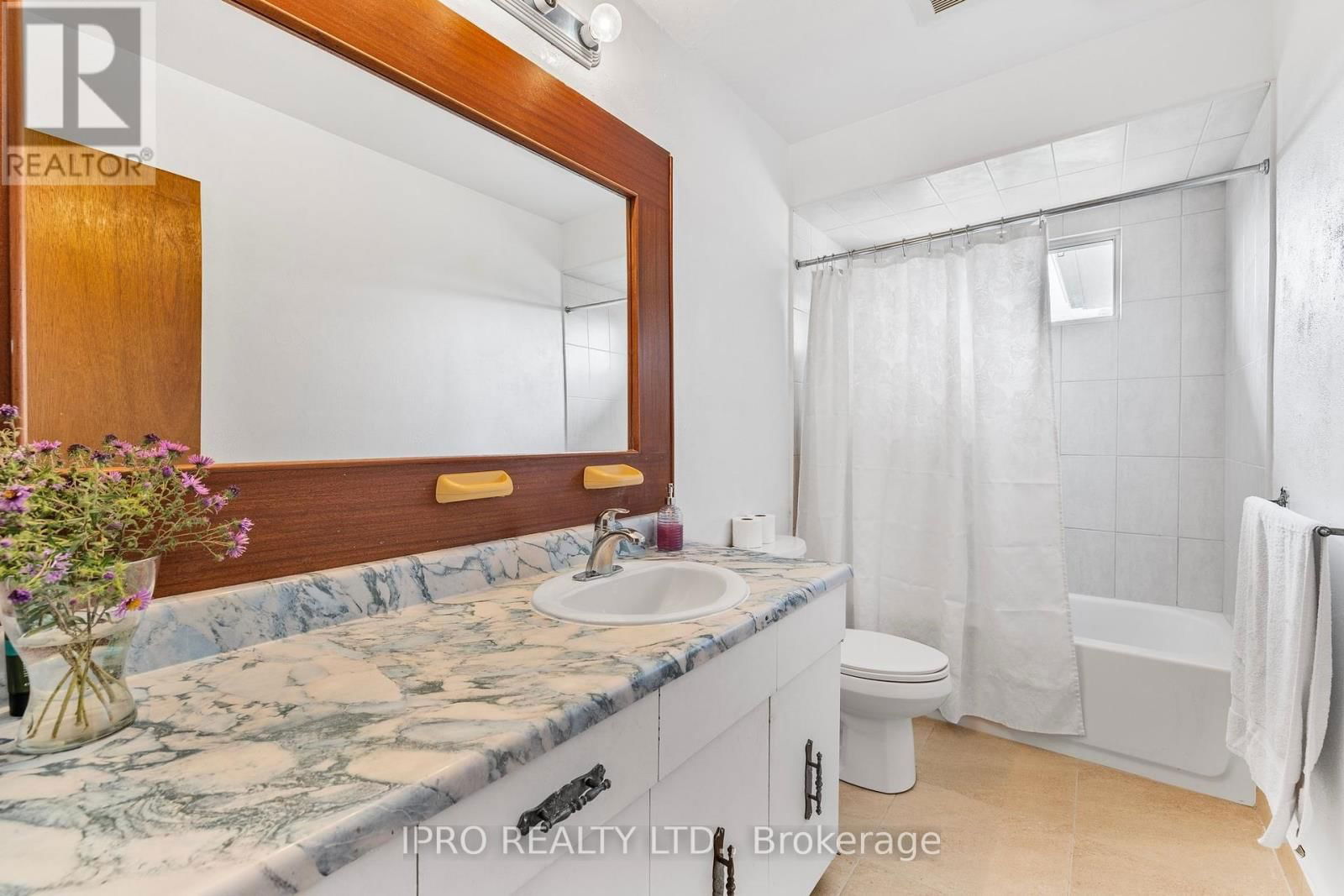 433457 4TH LINE Image 22