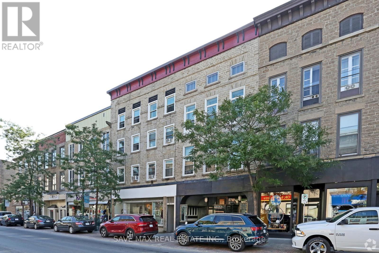 89 KING STREET W Image 1