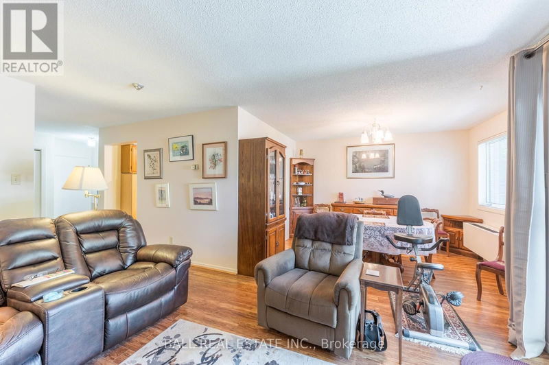  16 - 36 Champlain Crescent  Peterborough (Northcrest), K9L1T1 | Image 10