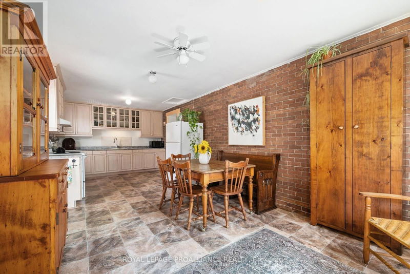 367 Bleecker Avenue  Belleville, K8N3V6 | Image 4