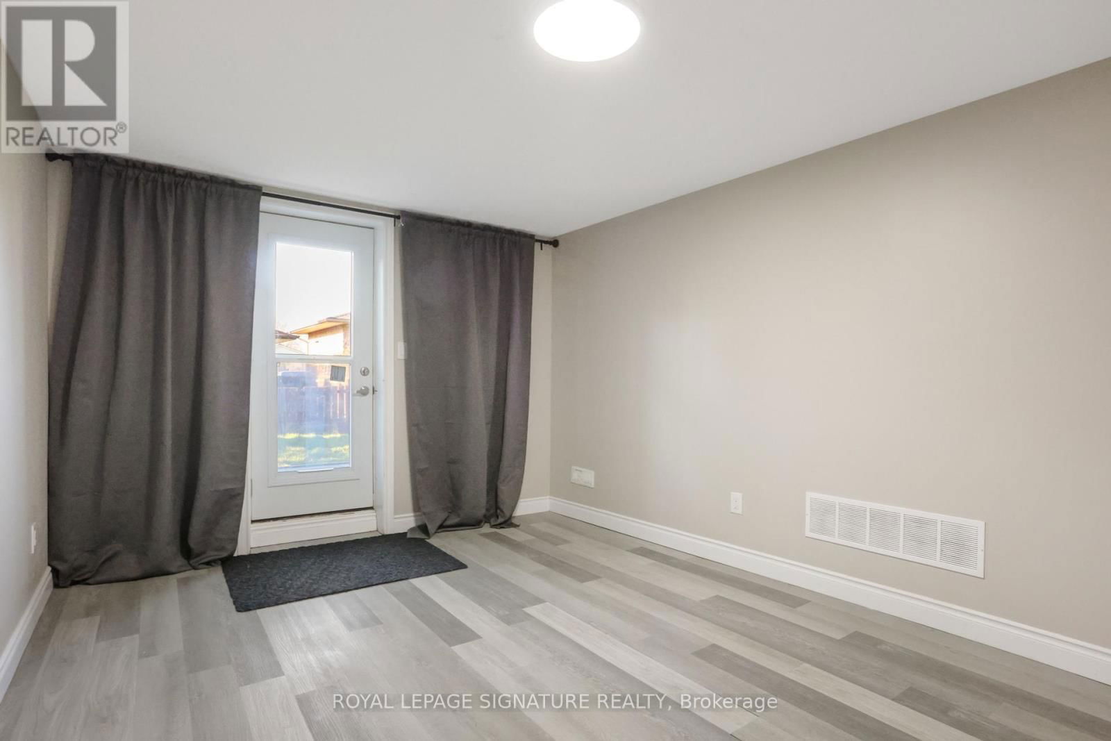 LOWER - 1506 QUEENS BOULEVARD Image 25