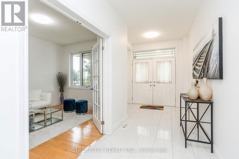 815 Apricot Drive West London, N6K5A8 | Image 4