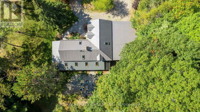 1258 Dwight Beach Road  Lake of Bays, P0A1H0 | Image 33