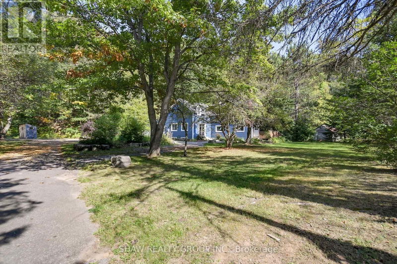 1258 Dwight Beach Road  Lake of Bays, P0A1H0 | Image 4