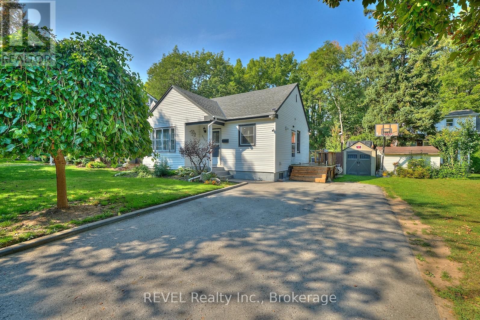 5737 BROOKFIELD AVENUE Image 3