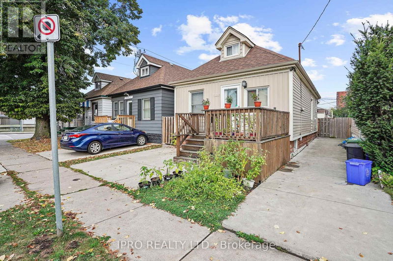 304 Cope Street  Hamilton (Homeside), L8H5B5 | Image 3