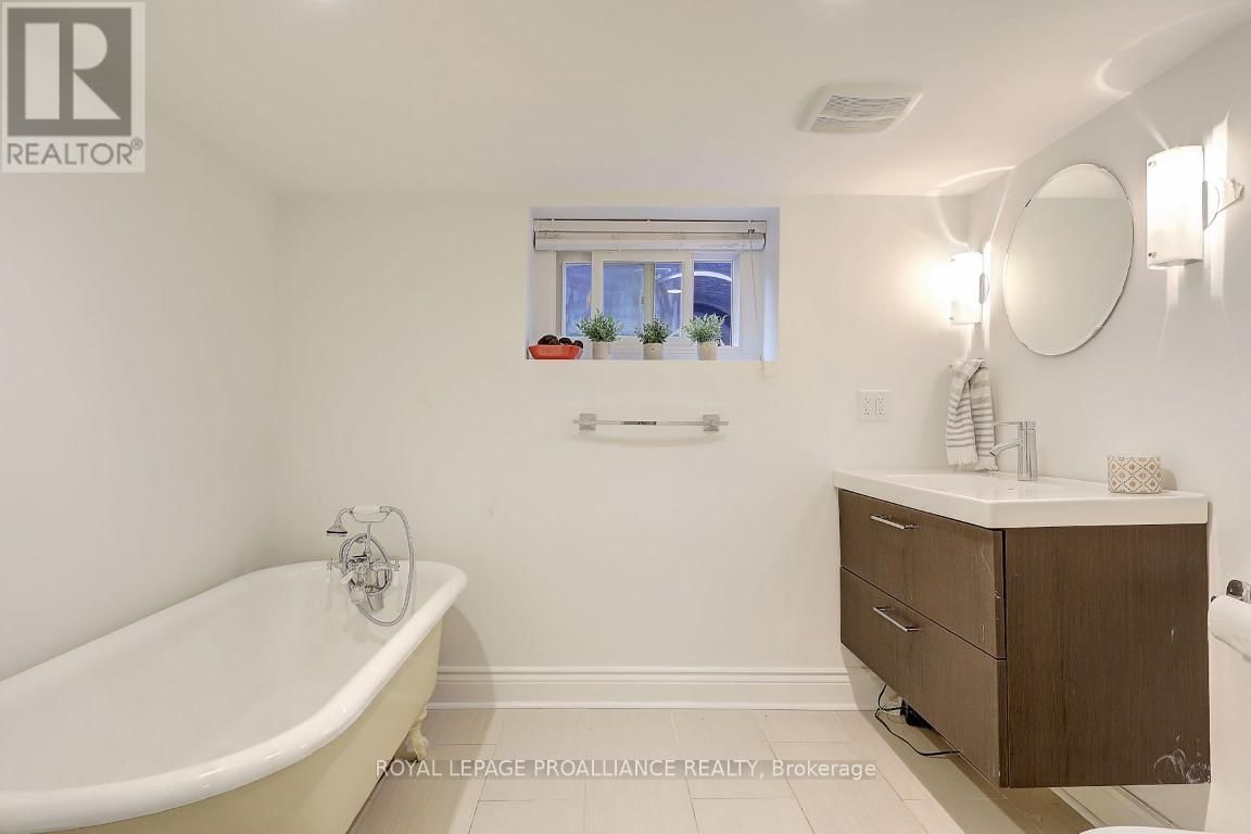 342 WILLINGDON AVENUE Image 33