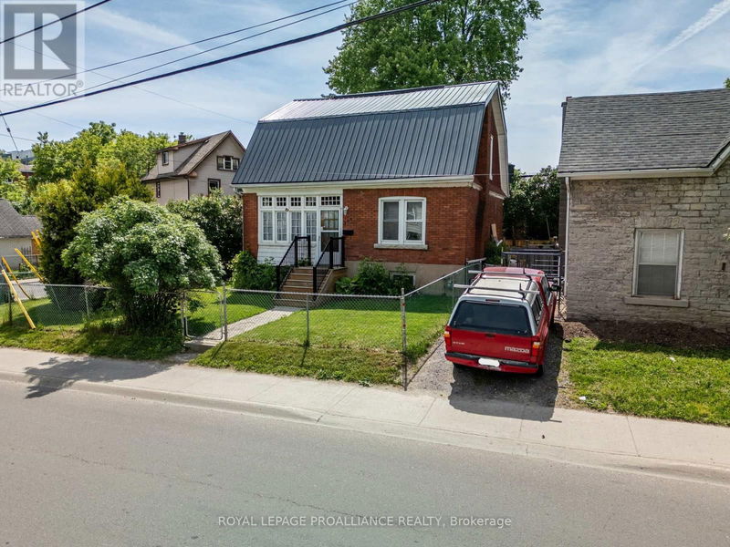 300 Division Street  Kingston, K7K3Z9 | Image 10