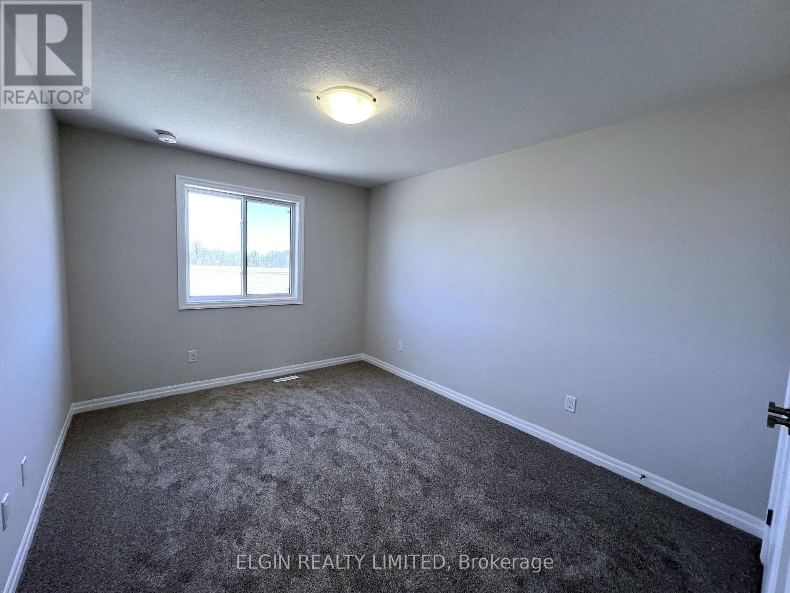 45 BRAUN AVENUE Image 17