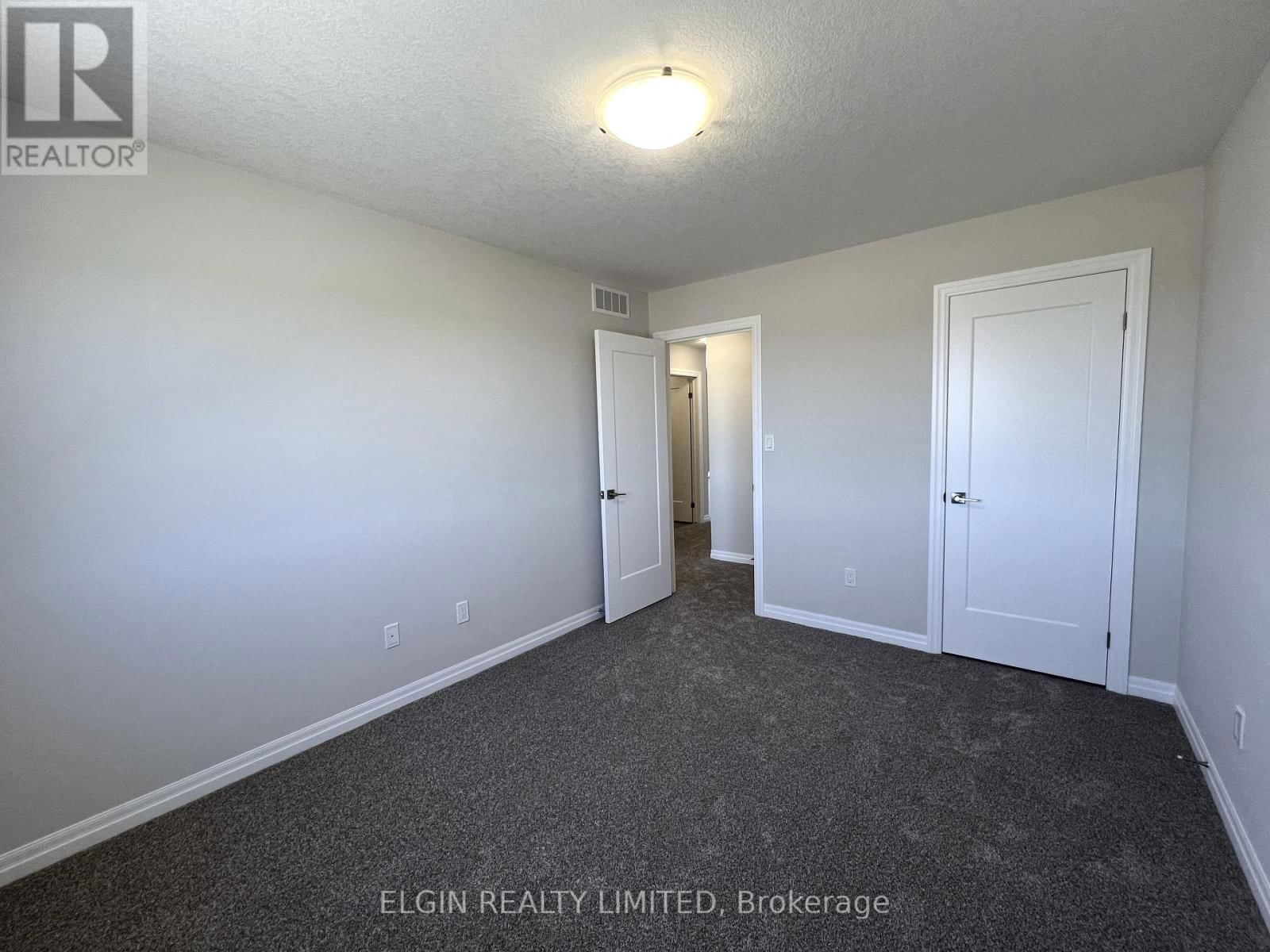 45 BRAUN AVENUE Image 20